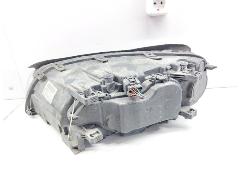 Фара правая к Volvo S80, 2010г.