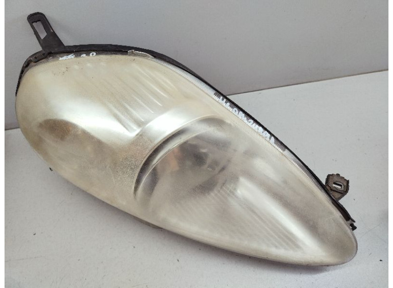 Фара правая к Fiat Punto, 2010г.