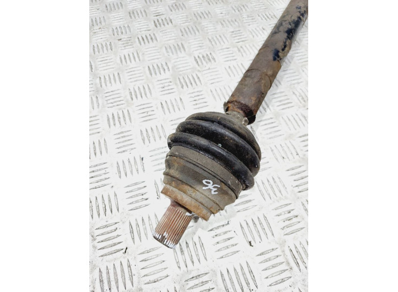 Полуось передняя правая (приводной вал, ШРУС) к Volkswagen Golf, 2006г.