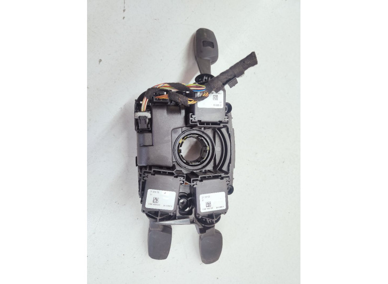 Переключатель подрулевой (стрекоза) к BMW 3 E90/E91/E92/E93, 2009г.