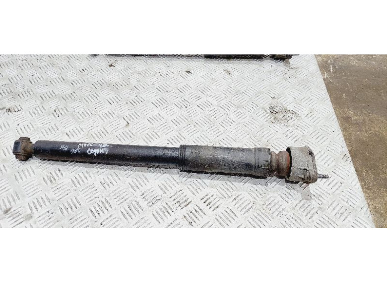 Амортизатор задний к Mercedes C W204, 2008г.