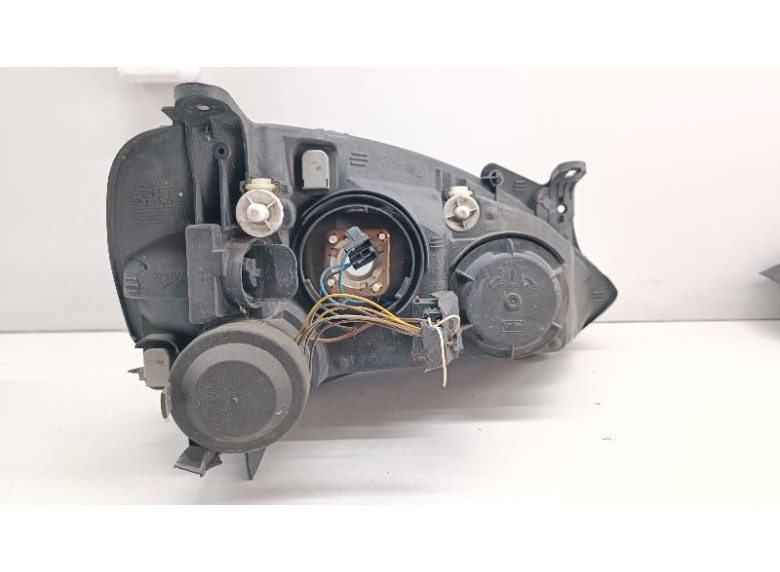 Фара левая к Opel Corsa, 2002г.