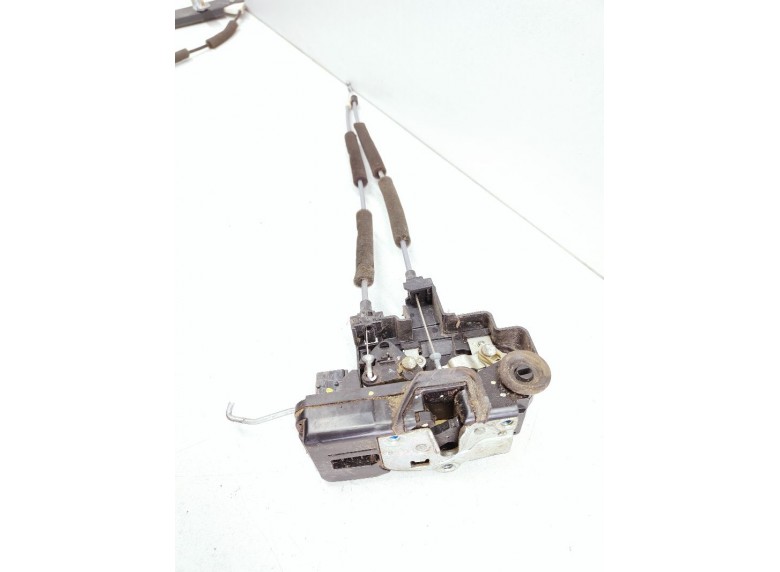 Замок двери задней левой к Chevrolet Captiva