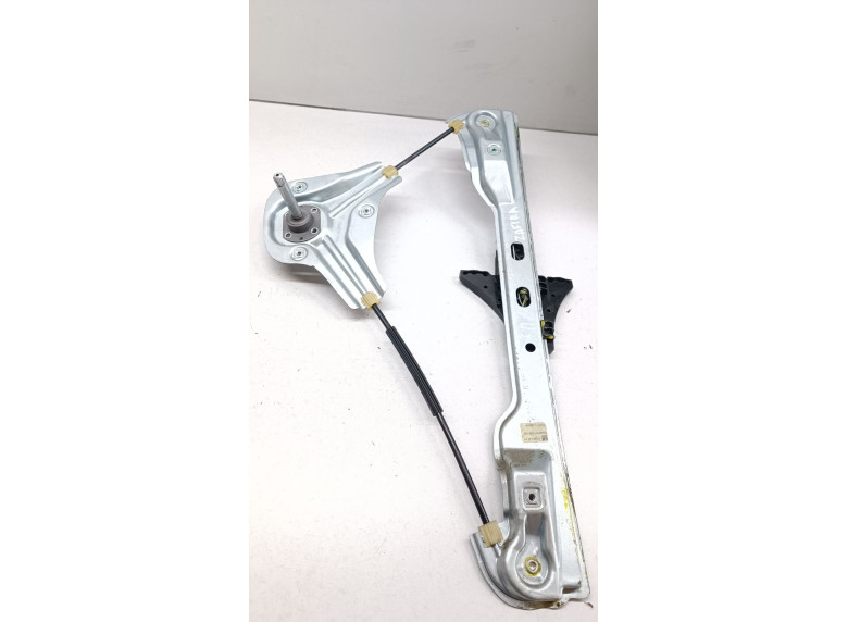 Стеклоподъемник задний правый к Opel Zafira, 2012г.