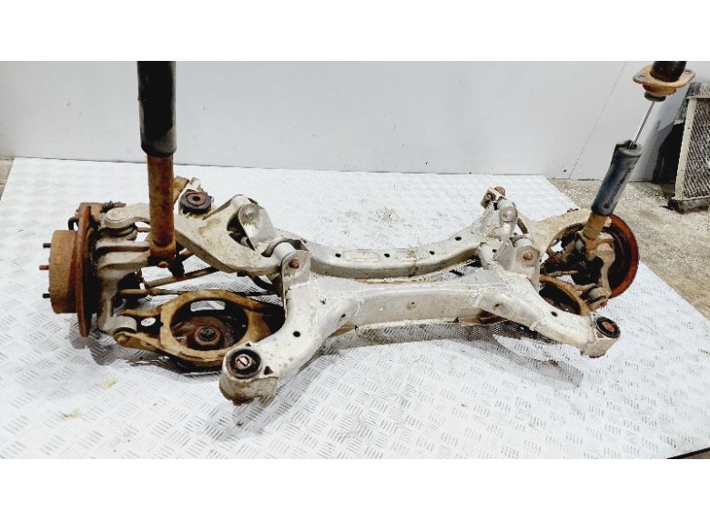 Балка подвески задняя к Nissan Altima