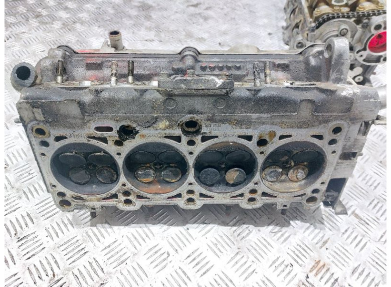 Головка блока цилиндров к Audi 100, 1992г.