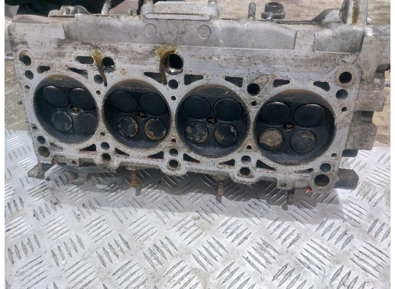 Головка блока цилиндров к Audi 100, 1992г.