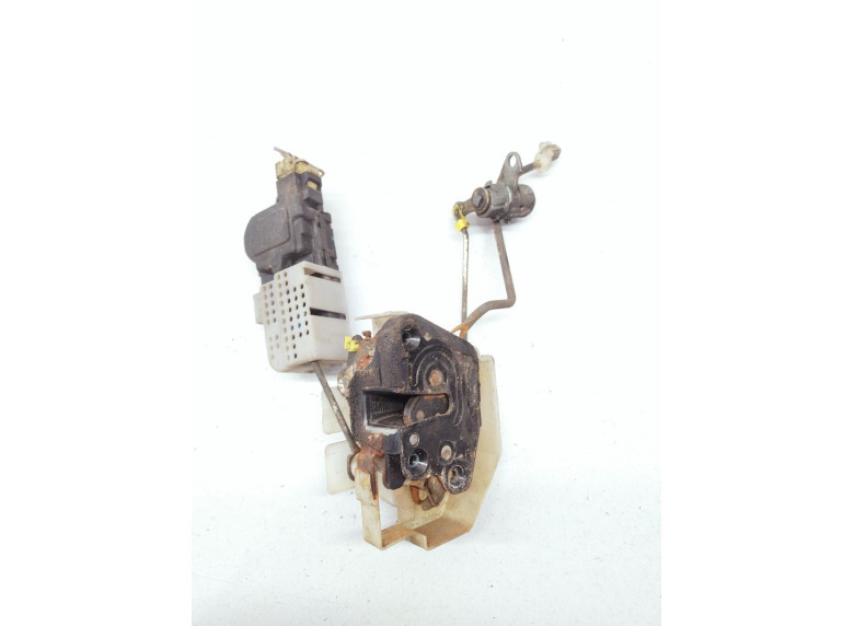 Замок двери передней правой к Hyundai Sonata, 2000г.