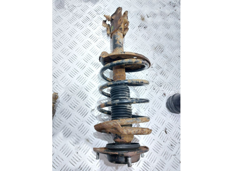 Амортизатор передний правый к Hyundai Lantra, 1996г.