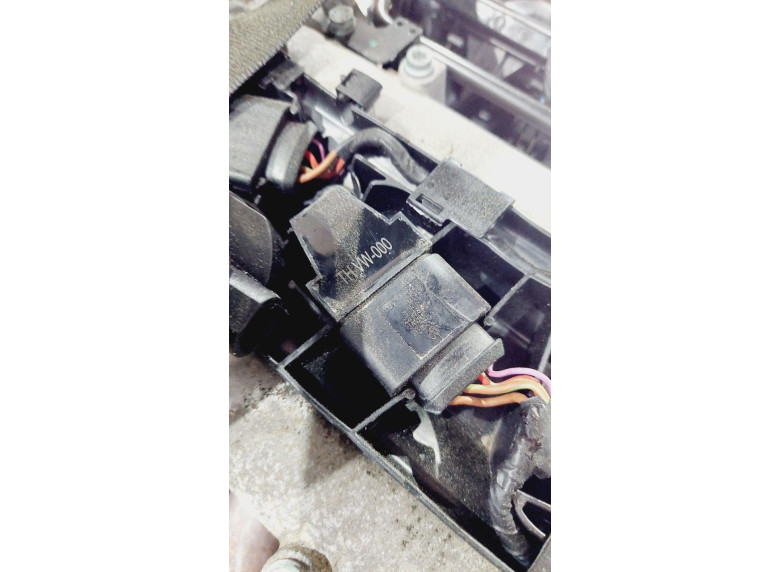 Катушка зажигания к Volkswagen Golf, 2004г.