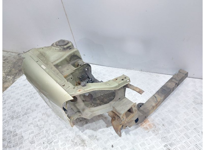 Лонжерон правый к Hyundai Sonata, 2000г.