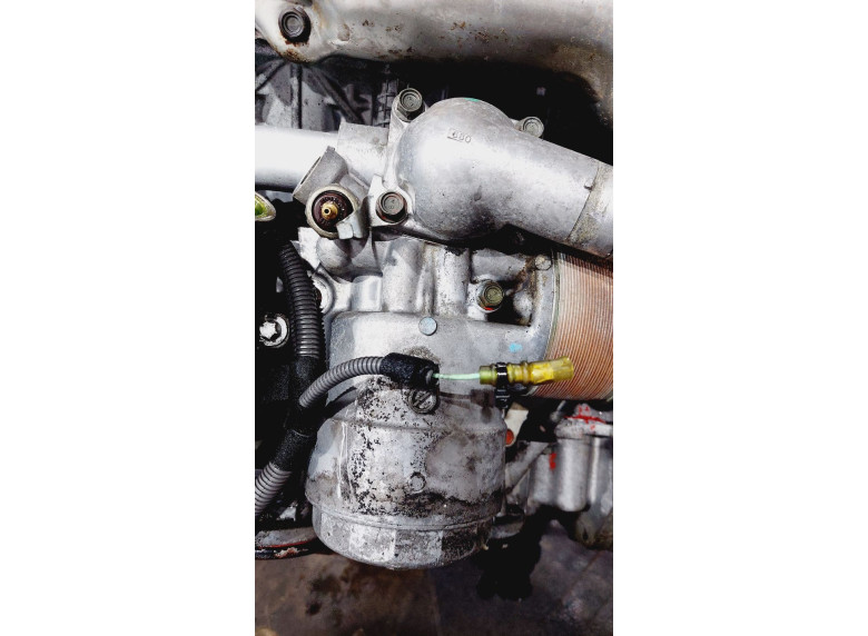 Корпус масляного фильтра к Opel Signum, 2005г.