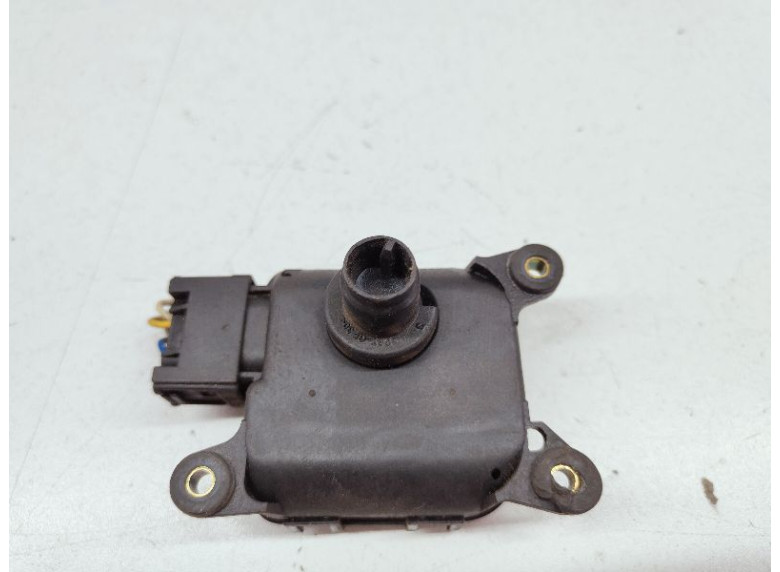 Моторчик заслонки печки к Fiat Bravo, 1998г.