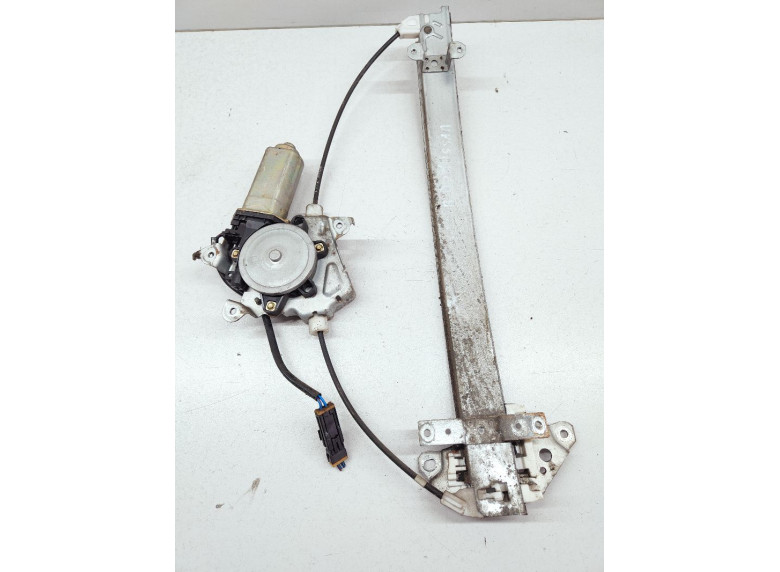 Стеклоподъемник электрический передний правый к Nissan Maxima