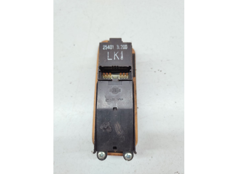 Блок управления стеклоподъемниками к Блок управления стеклоподъемниками к Nissan Maxima undefined г. Maxima