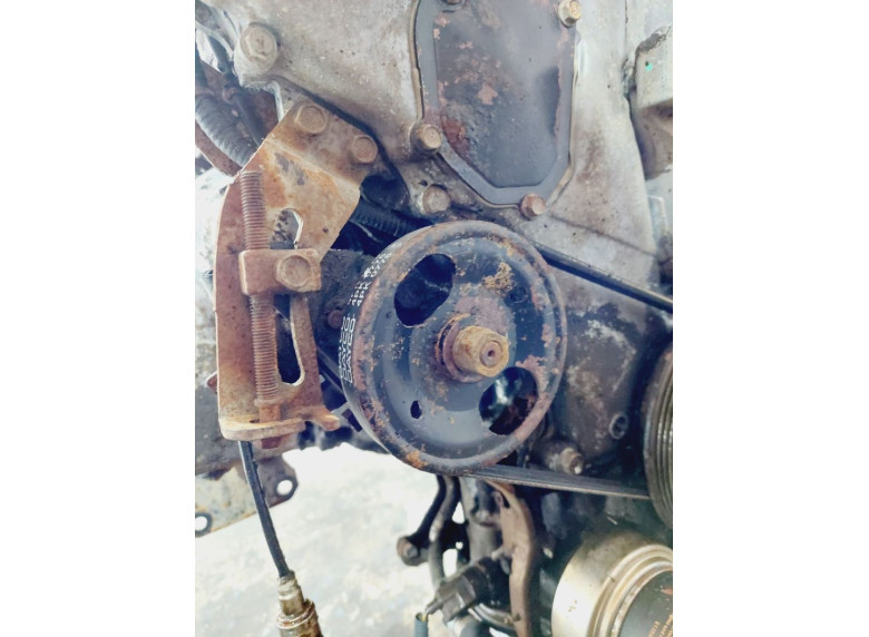 Насос гидроусилителя руля к Nissan Maxima