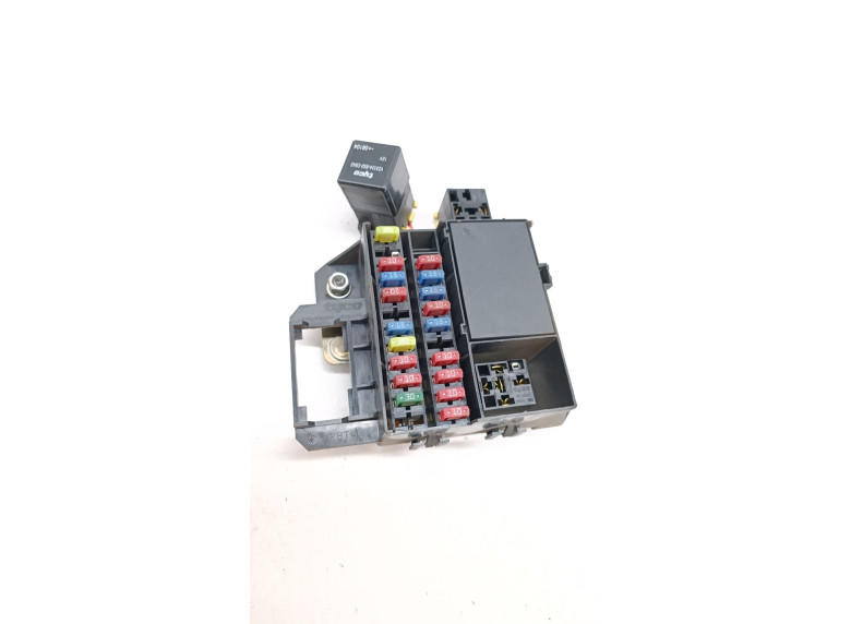 Блок предохранителей к Chery A1