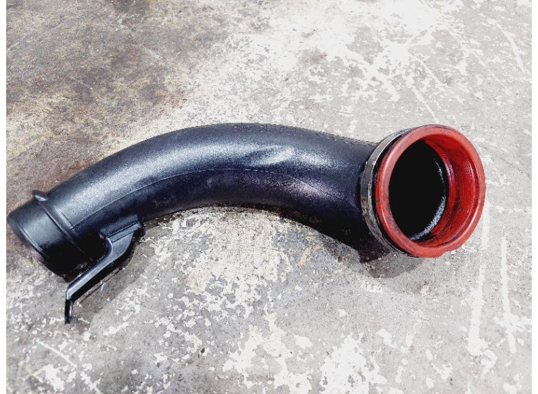 Патрубок турбины к Volvo S80, 2010г.