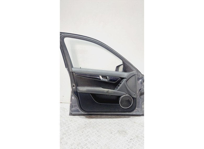 Дверь передняя левая к Mercedes C W204, 2008г.