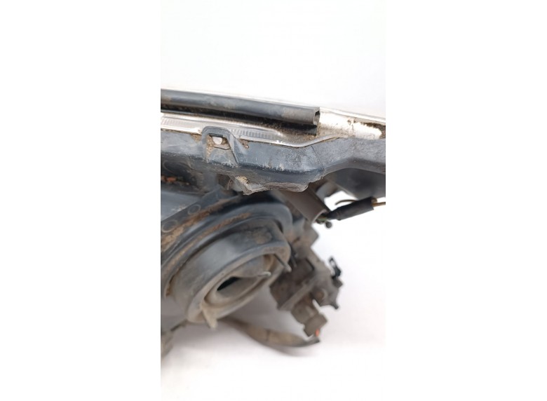 Фара правая к Фара правая к Mitsubishi Lancer undefined г. Lancer