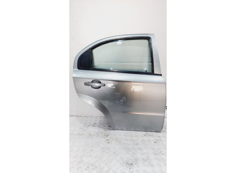 Стекло двери задней правой к Chevrolet Aveo, 2008г.