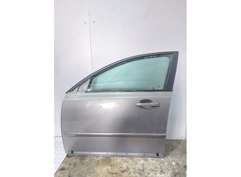 Стекло двери передней левой к Volvo S40, 2006г.