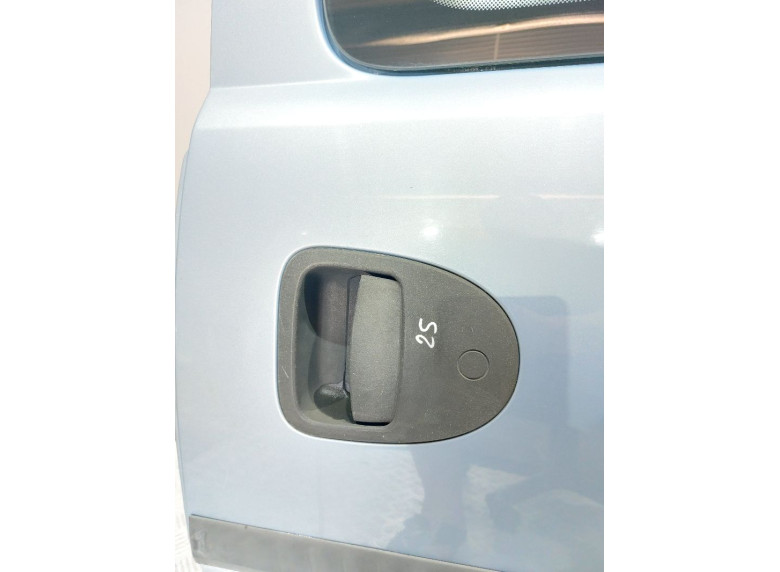 Ручка наружная сдвижной двери левой к Opel Combo, 2005г.
