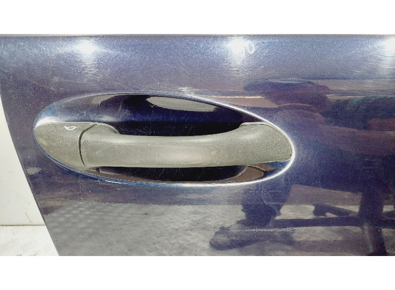 Ручка наружная передняя правая к Mercedes C W203, 2003г.