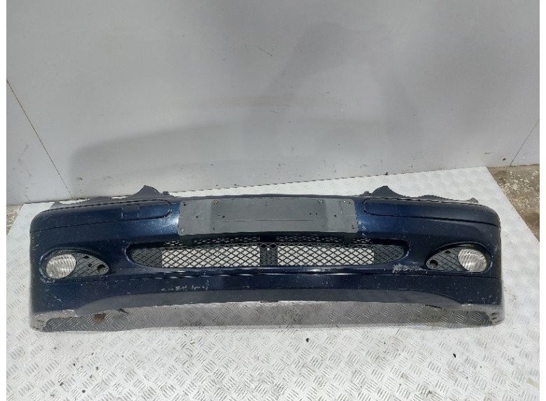 Бампер передний к Mercedes C W203, 2002г.