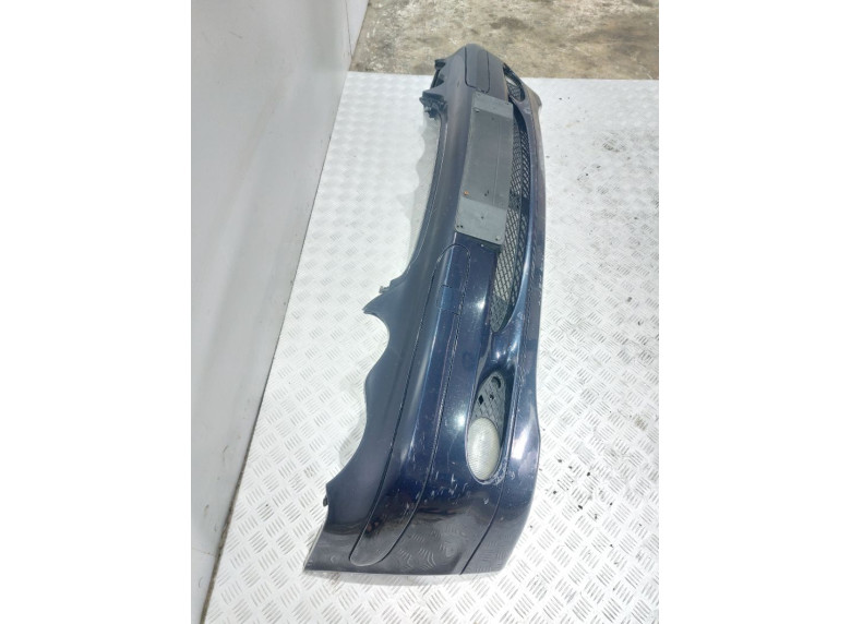 Бампер передний к Mercedes C W203, 2002г.