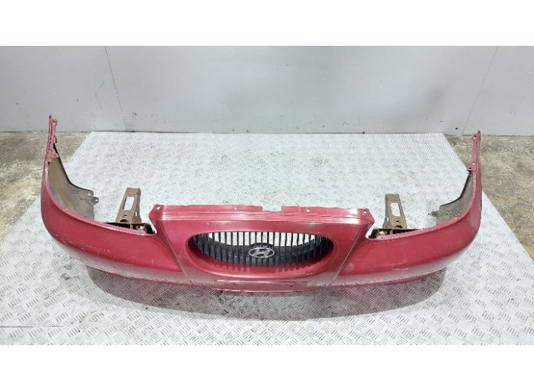 Бампер передний к Hyundai Lantra, 1997г.