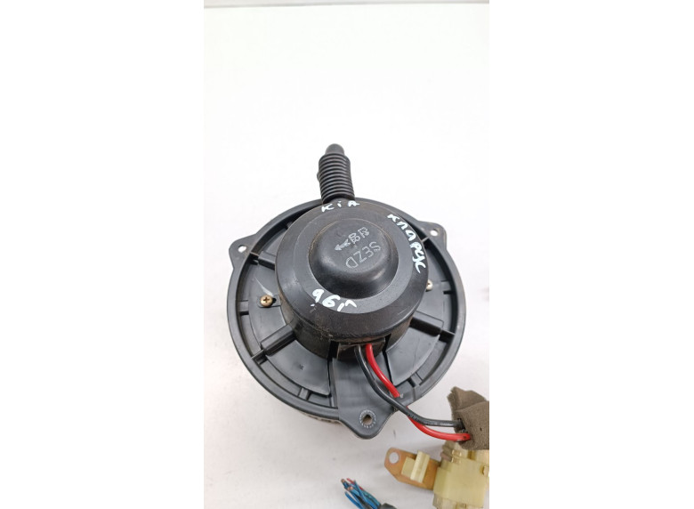 Моторчик печки к Kia Clarus, 1997г.