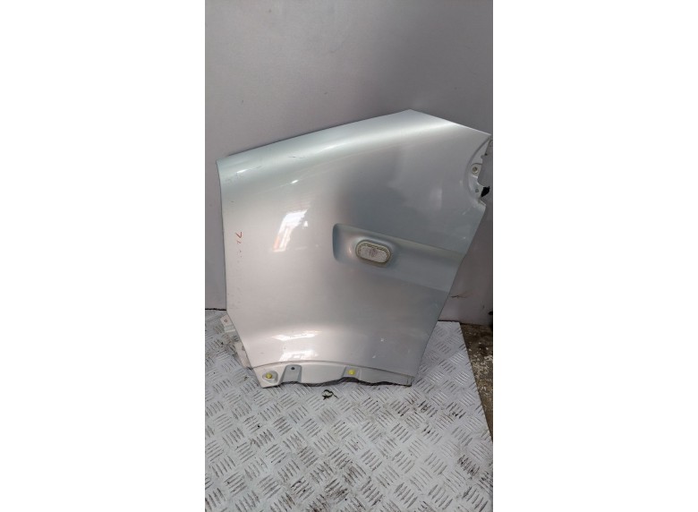 Крыло переднее левое к Renault Master