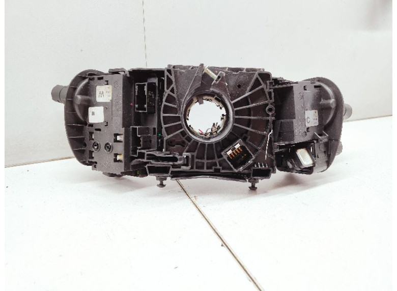 Переключатель подрулевой (стрекоза) к Renault Scenic, 2008г.