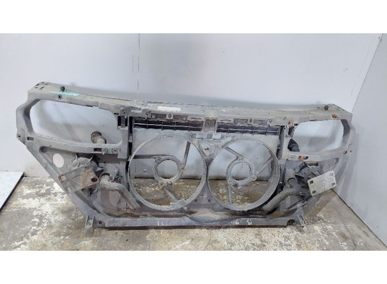 Передняя панель крепления облицовки (телевизор) к Peugeot 605, 1992г.