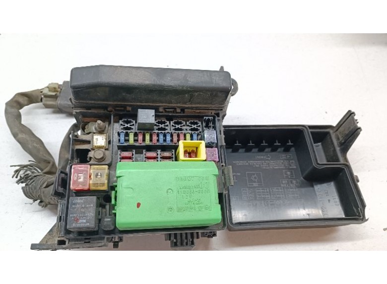 Блок предохранителей к Mitsubishi Lancer