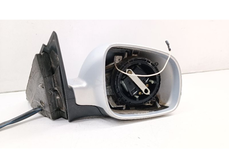 Зеркало наружное правое к Volkswagen Passat, 1997г.