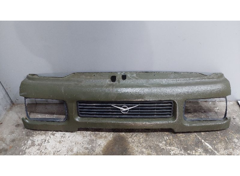Решетка радиатора к УАЗ 3160, 2005г.