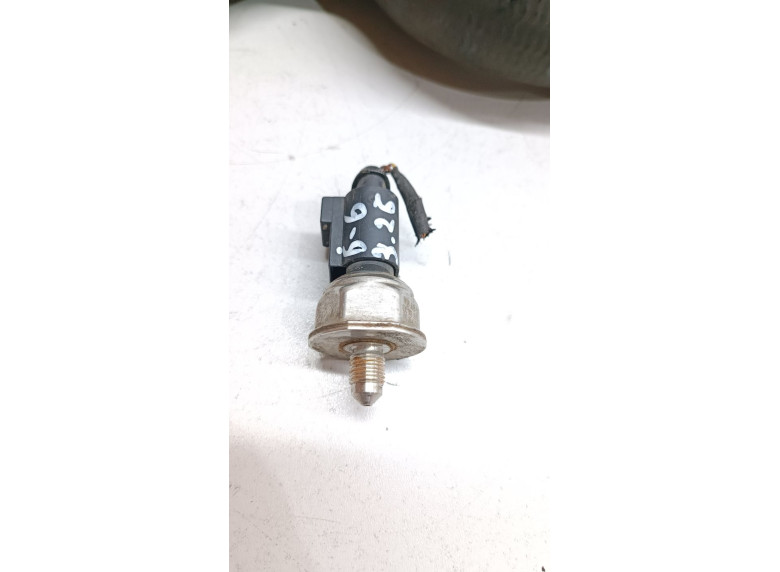 Датчик давления топлива к Volkswagen Passat, 2007г.