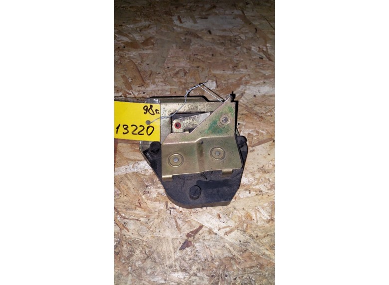 Замок двери задней левой к Peugeot 806