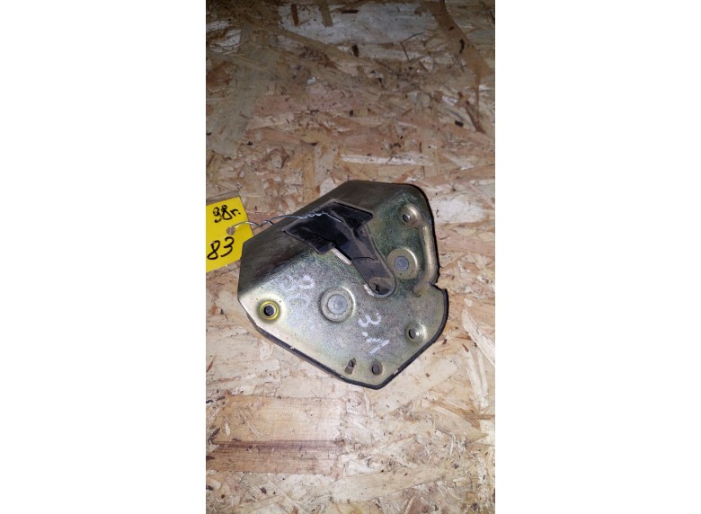 Замок двери задней левой к Peugeot 806