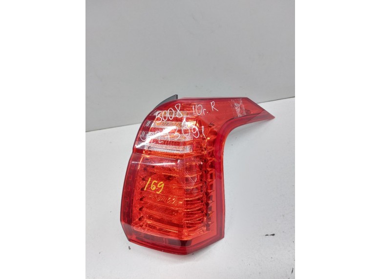 Фонарь задний правый к Peugeot 5008