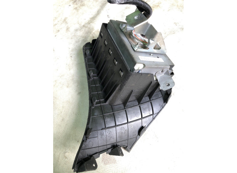 Подушка безопасности пассажира к Nissan Micra, 2010г.