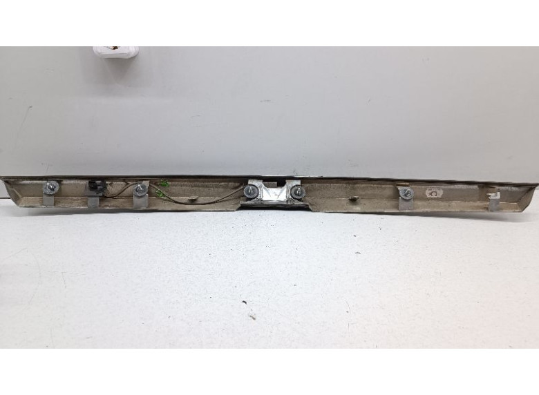 Накладка подсветки номера к Opel Astra, 2007г.