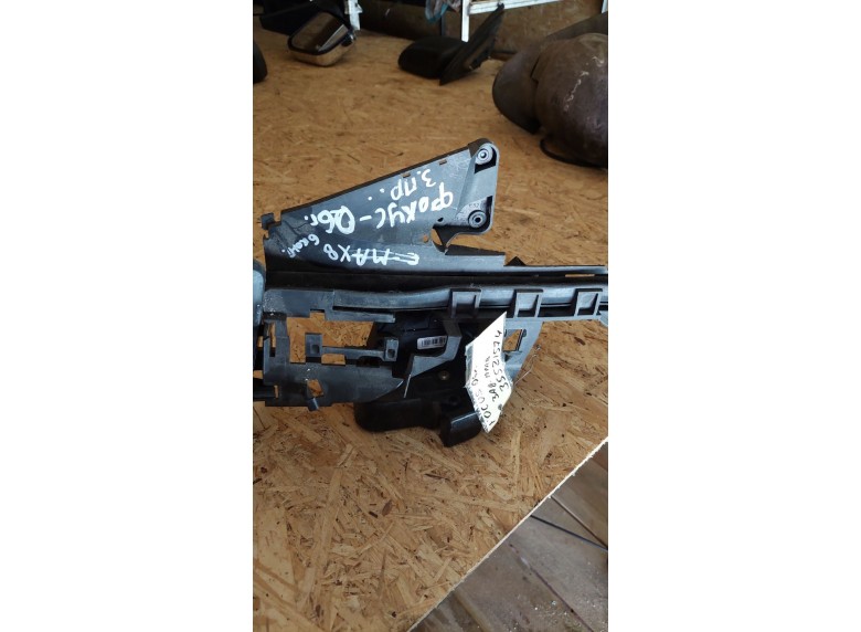 Замок двери задней правой к Ford Focus