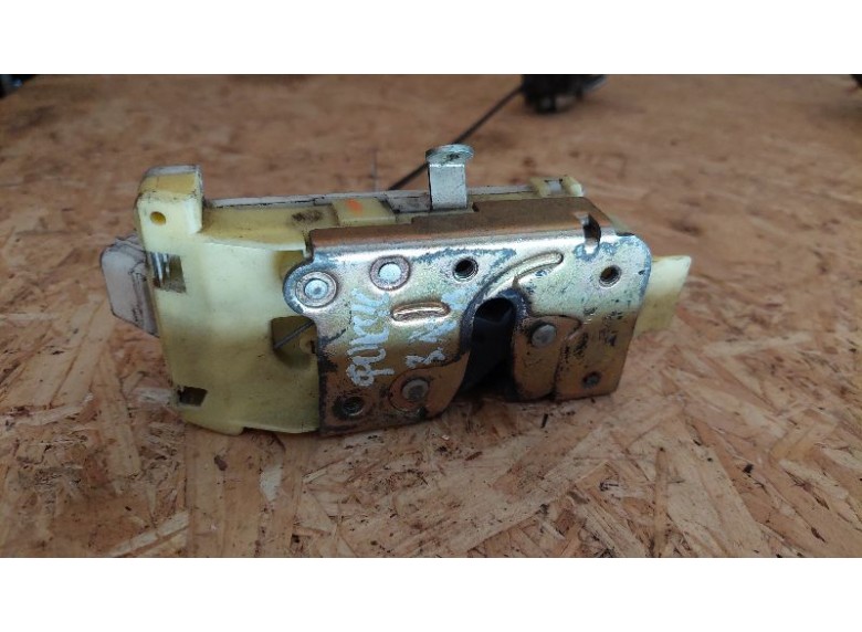 Замок двери задней левой к Ford Focus