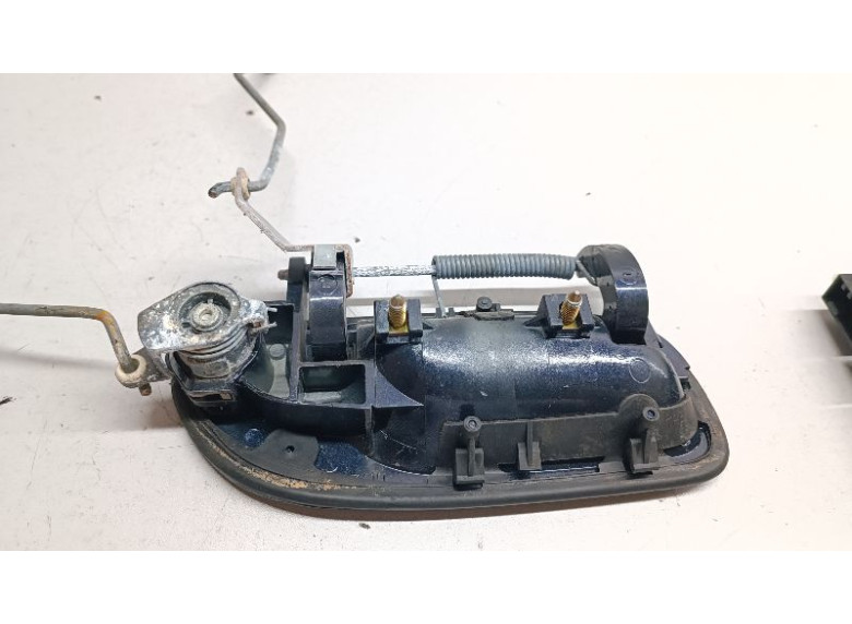 Ручка наружная передняя левая к Volvo V70, 2004г.