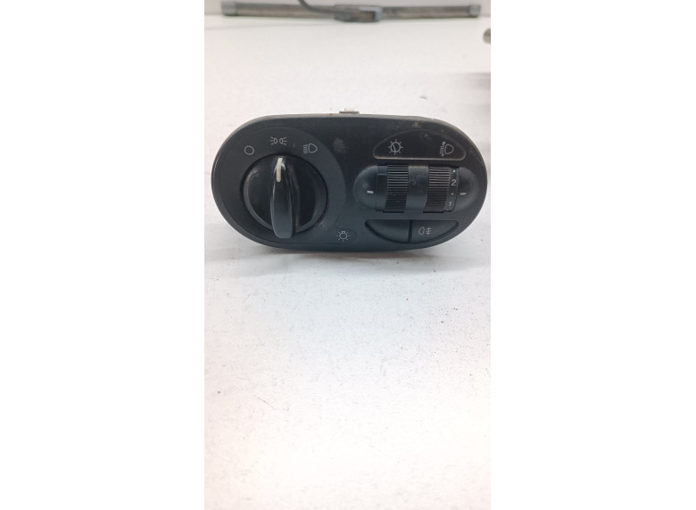 Переключатель света к Lada Kalina