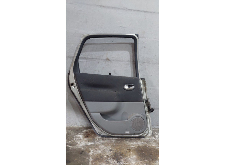 Дверь задняя левая к Renault Scenic, 2006г.