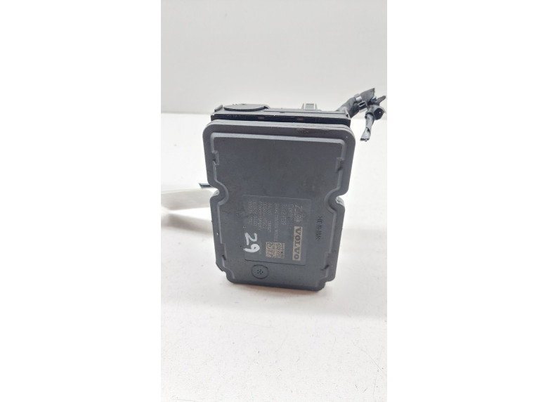 Блок ABS к Volvo XC70, 2010г.